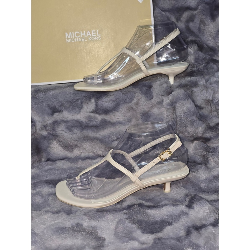 NWB Michael Kors Tasha T Strap Kitten Heel Sandals‎ Cream Leather US 6.5